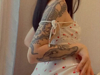 euphoriakush.h onlyfans  hot blonde with big tits