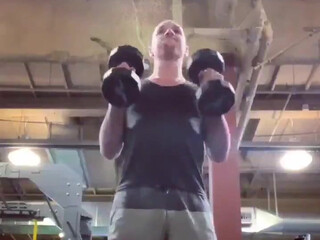 bwctravelvids onlyfans Black-haired beauty communicates in fries