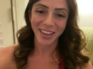 ariellaferrera onlyfans Excellent body gives pussy