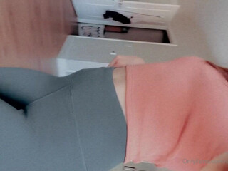 amazing_grace onlyfans Busty German girl posing in panties