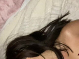 Ela aka gwendolynceline onlyfans  tattooed slut fucking pussy