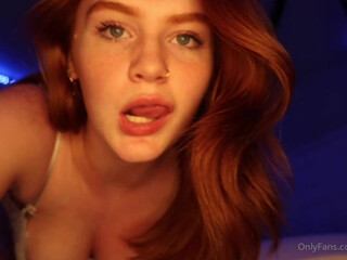 Robbi aka robbiocnl onlyfans Tasty Curvy Fucks Herself With Dildos