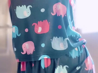 Gigi Andersen aka gigiandersen onlyfans Spectacular babe jerks off anus