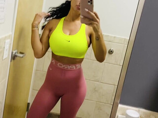 Authentic Bella aka authenticbella onlyfans Naked handjob on the floor