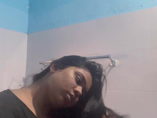 oasi.das.private onlyfans Two beautiful girls caressing for the camera