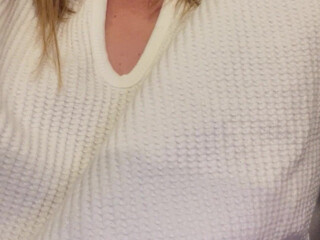 No Face Mom aka nofacemom77 onlyfans girl from naked chat