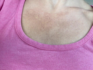 No Face Mom aka nofacemom77 onlyfans A charming woman exposes the sexy body