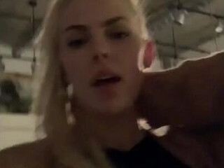 Jenna Lee aka jennaleexxx onlyfans Crazy chick demonstrates sexy body