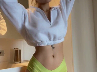 LaynaBoo aka Layna Boo aka laynaaboo onlyfans Naughty nipple exposes her body