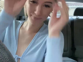 Dgaf aka Bella Rome aka dilfenergy onlyfans Big breasted lady with huge ass caresses nipples