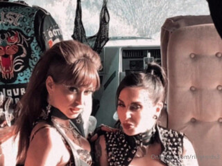 rileyreidx3 onlyfans Attractive blonde performs great masturbation