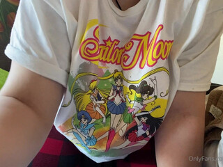 Summer aka melkteeth onlyfans  hot wet pussy