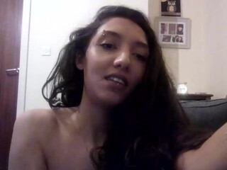 jordannxo chaturbate Tattooed babe jerking off her cunt