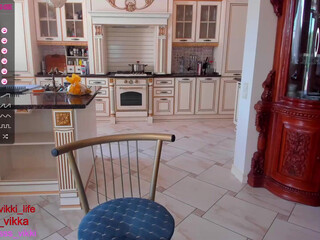 misss_vikki chaturbate webcam show form July-2; 2022 year