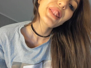 xxx_leila chaturbate Wonderful woman hard fucks holes