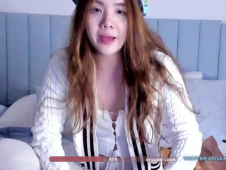 jillikins chaturbate Arab courtesan performing a show