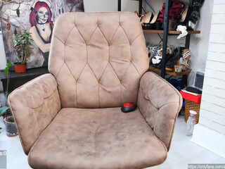 angelika_rouge chaturbate  fucks herself and cums wildly