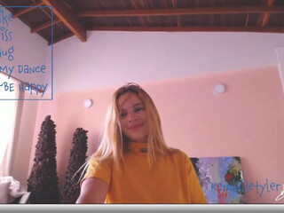 Kendall Tyler chaturbate Mature mare recklessly caresses pussy