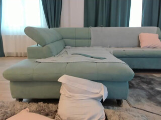 junebragga chaturbate Shy babe seduces with big tits