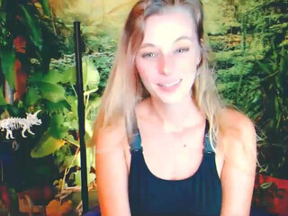 yoursecretgirlfriend11 chaturbate 17-03-2022 performance Full ticket show