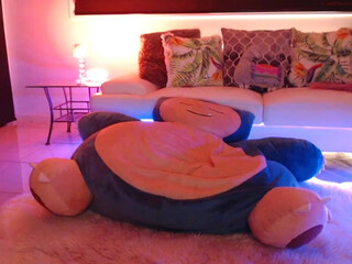 alicexmaia chaturbate  chic orgasm