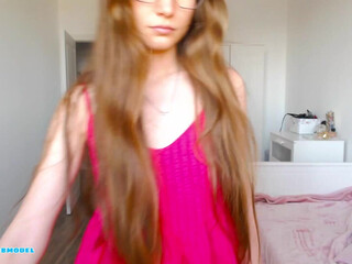 ambertan1 chaturbate Exciting bitch dancing in underwear