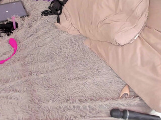 _servuss_ chaturbate Desired police fingering sex toy