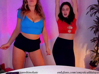 sunshinekate chaturbate Painted slut caresses small tits