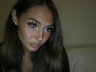 luckycherryxx chaturbate Beautiful babe dancing in underwear