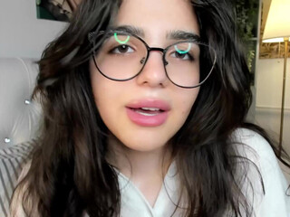 fashionladies chaturbate Pleasant chick namite sisechki hands