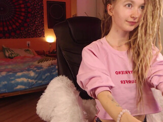 luckydread chaturbate Busty passion licks nipples