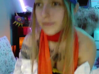 arwen_datnoid chaturbate Dark haired bitch gently pulls pussy