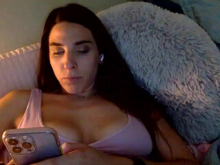 littlesphinx420 chaturbate Gorgeous bitch strips and jerks off