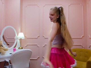 jenny_ames chaturbate Cute blondie exposes big tits