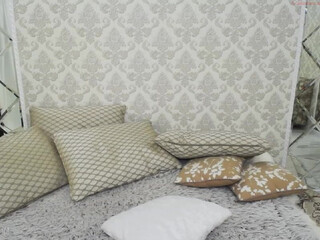 vickybaez chaturbate Busty blonde licks nipples