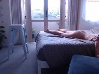 missalice_94 chaturbate Gorgeous queen jerking pussy on the street