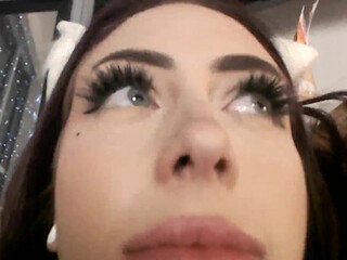 eliselaurenne chaturbate Busty whore jerks both holes