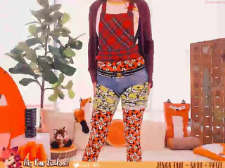 ziafox chaturbate Skillful woman gently pulls pussy