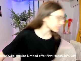 willa_wilkins_ chaturbate Naked beauty in the kitchen