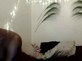 zjay89 chaturbate Thick blonde body masturbates pussy