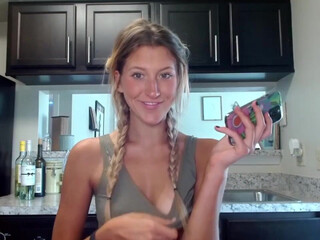 addisonvodka Hot lady furiously twirling big ass