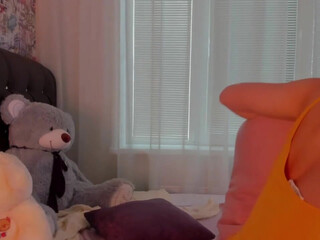 angelina_new Stocking babe shows elastic tits