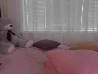 angelina_new Hot passion erotic undress