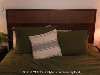 sammyfloodxxx Perfect slut caresses beautiful boobs