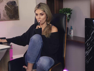 alliesynn Sexy nurse heals her gentleman with caresses