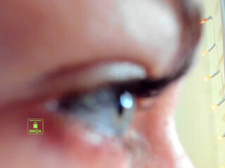 demurelixir Gorgeous confused handjob pussy