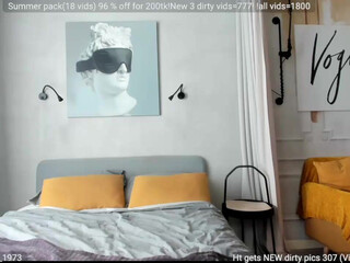 wondermama Beautiful shlendra exposes big tits