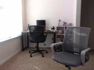 faeryfawn Tattooed beauty sucks penis