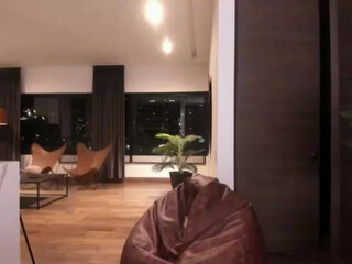 manuu_  wet pussy jumps on cock