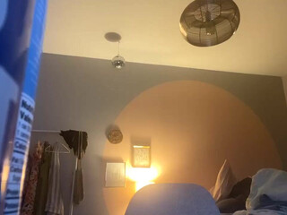 kylieecreams Naughty fat lady is fondling saggy boobs